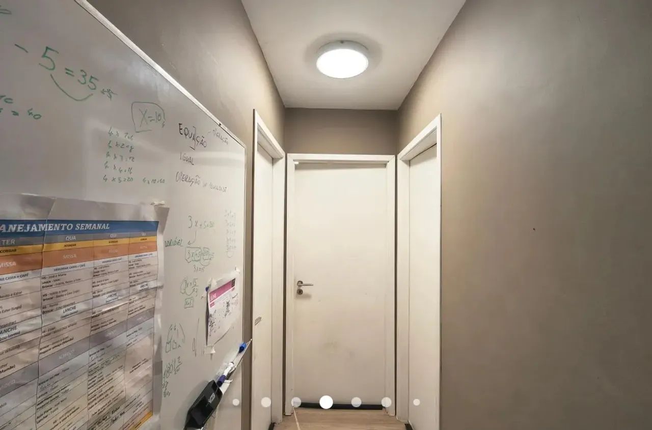 Apartamento amueblado de 4 dormitorios con vistas — photo 22