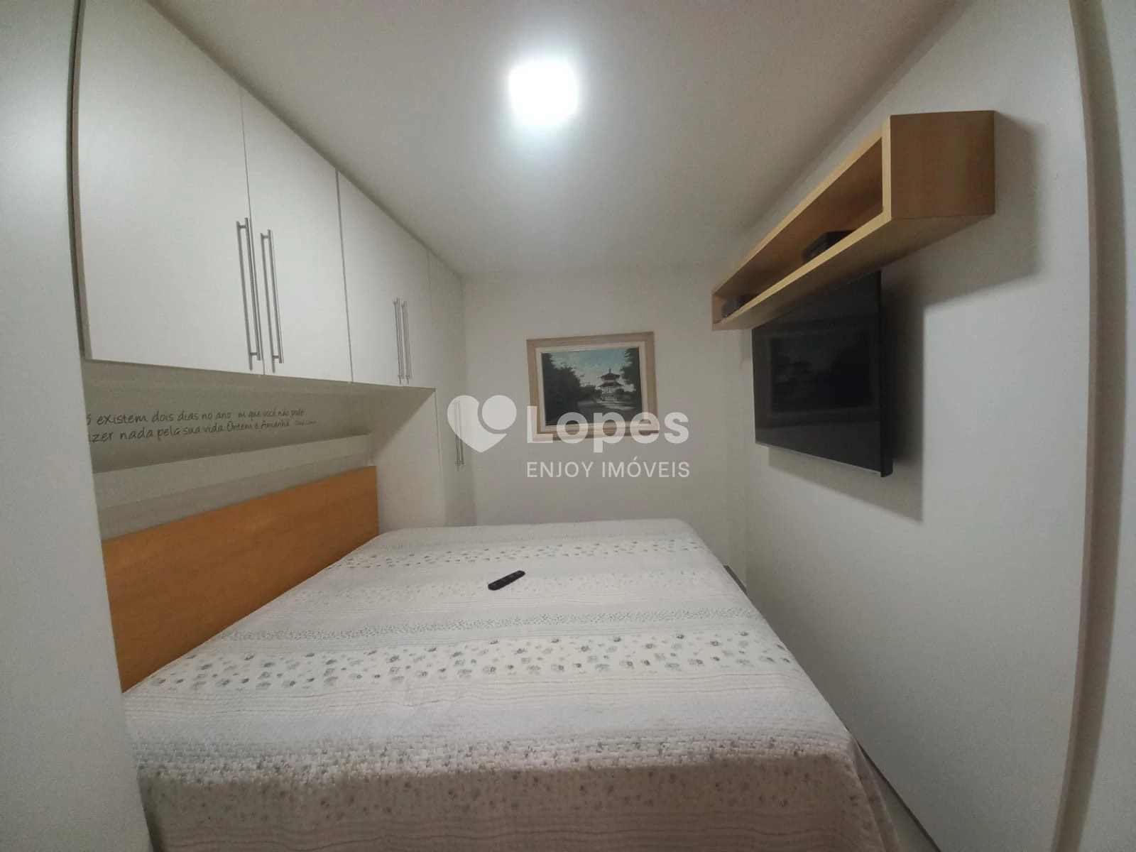4-bedroom apartment with a home office — photo 27