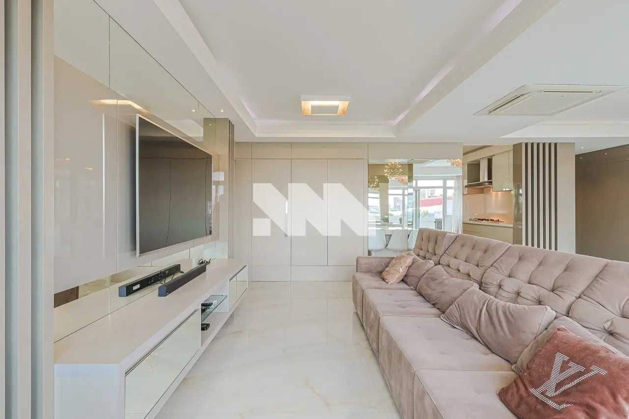 Rental apartment with 2 en-suite bedrooms and 192 m² — photo 4