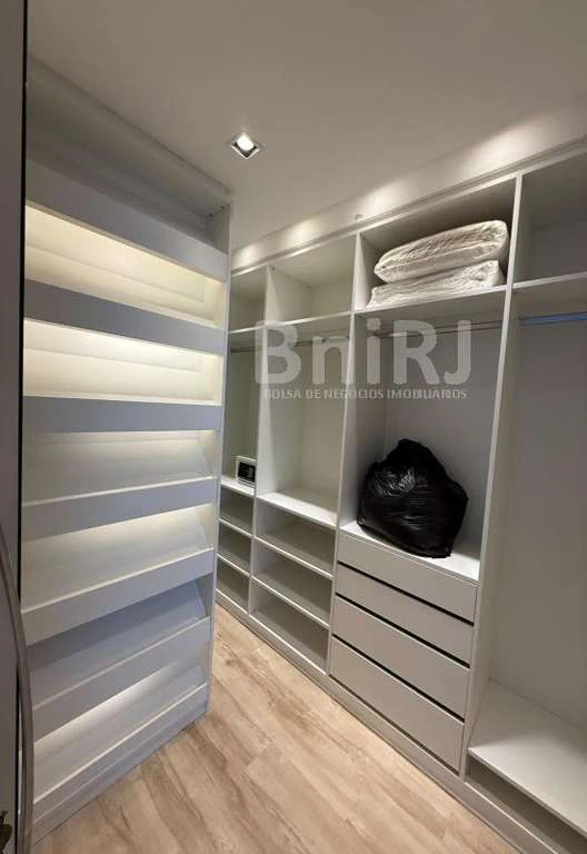 Квартира 779 м² без меблів із 4 спальнями-сюїтами — photo 8