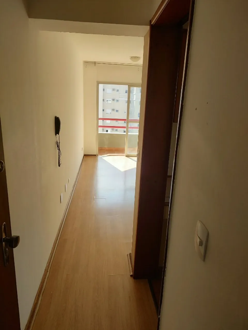 Дерев'яна підлога або ламінат та 1 спальня: квартира 35 м² — photo 10