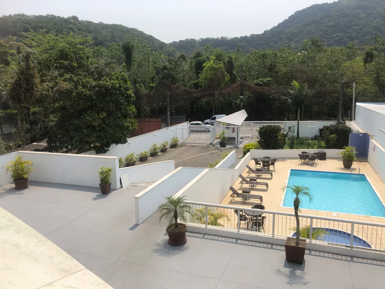 Mountain view in a 2-bedroom apartment, 73 m² — photo 16