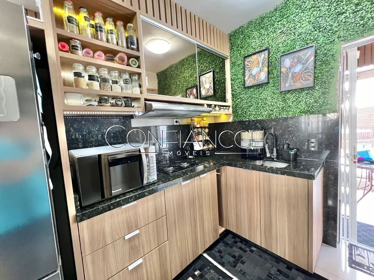 Furnished 2-bedroom house with gas open-plan kitchen — photo 6
