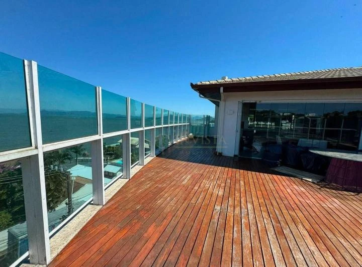 Large apartment with 4 en-suite rooms, water view and 3 parking — photo 7