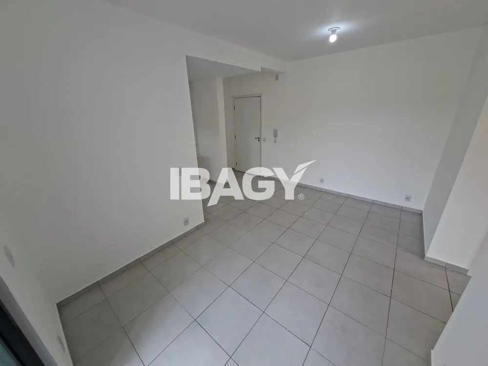 Apartamento com 2 dormitórios e cozinha americana — photo 11