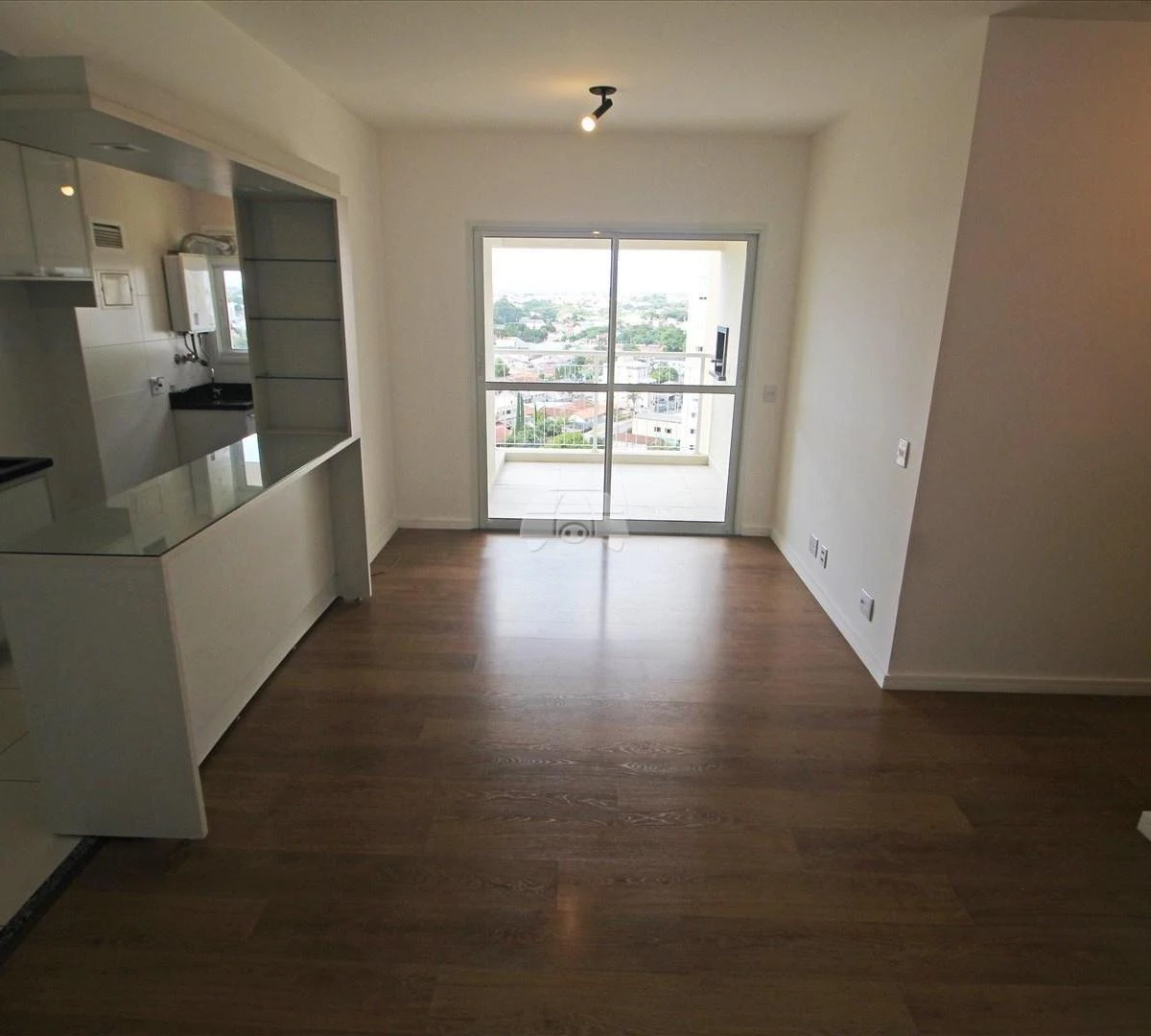 Home office in a 2-bedroom apartment, 69 m² — photo 8