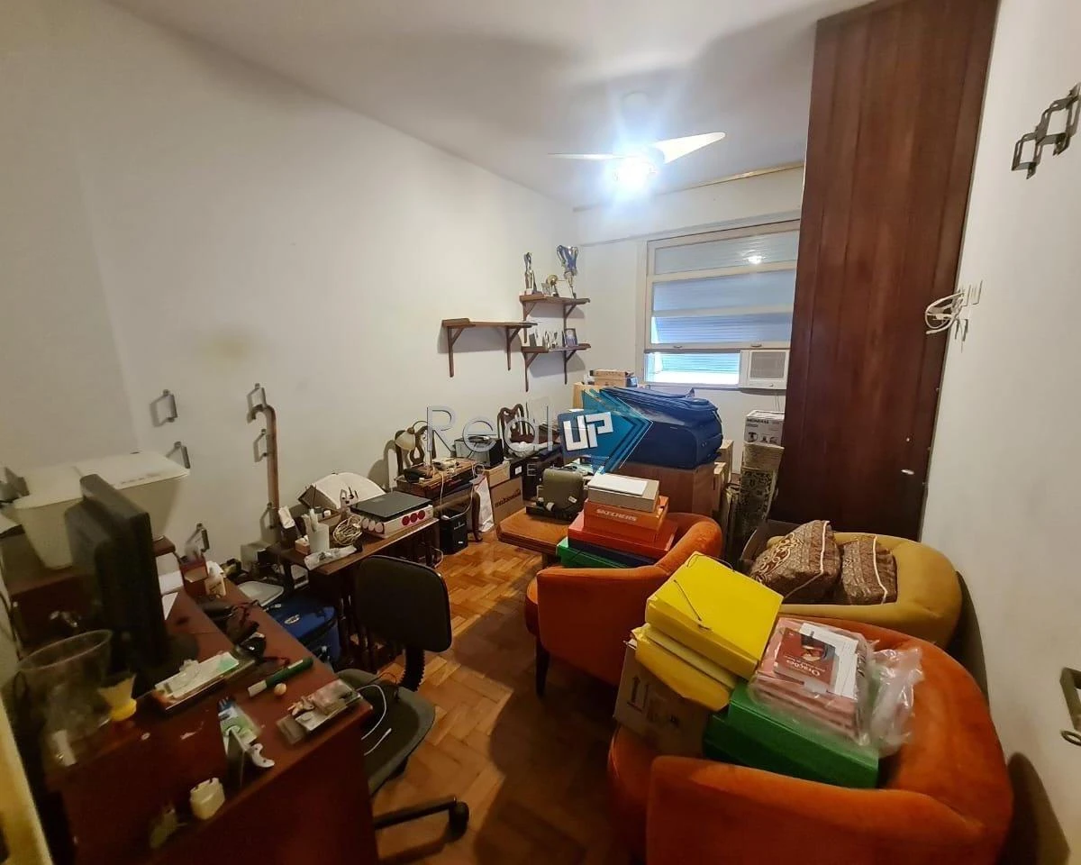 Apartment with 4 bedrooms and 5 bathrooms and 2 parking spaces — photo 18