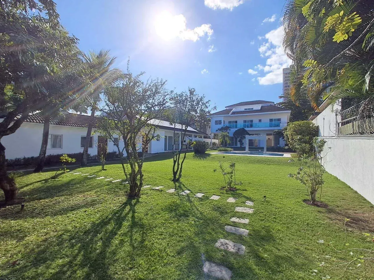 House for rent with 1,500 m², 4 bedrooms and 5 baths — photo 6
