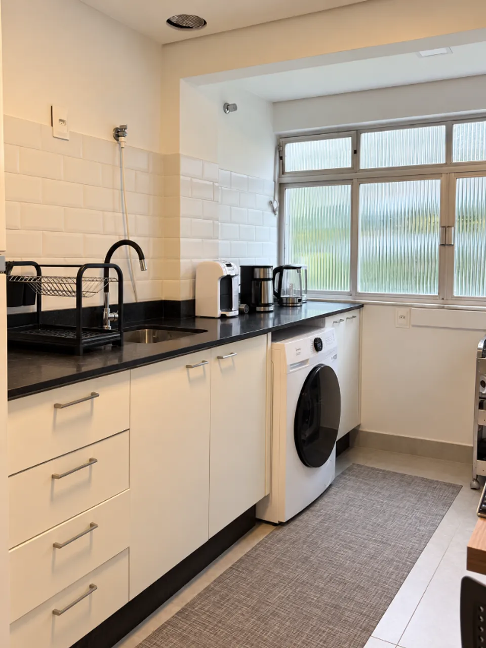 Furnished apartment, 50 m², with a washing machine — photo 4