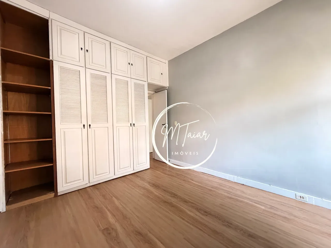 Рабочее место и 4 спальни: квартира 145 м² — photo 10