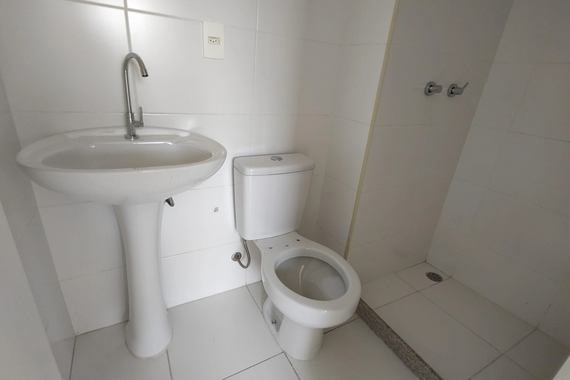Apartamento de 2 quartos com piscina no condomínio — photo 68