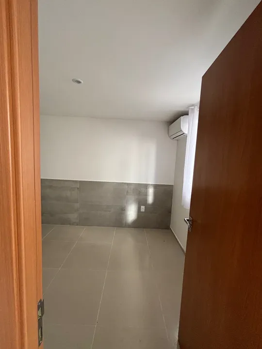 Furnished 1-bedroom apartment with open kitchen — photo 4