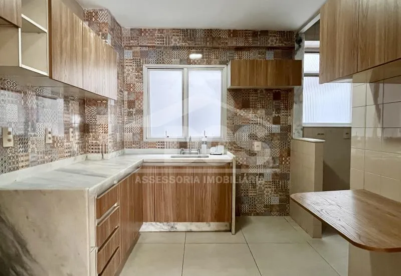 One-bedroom apartment in a building with a sauna — photo 18