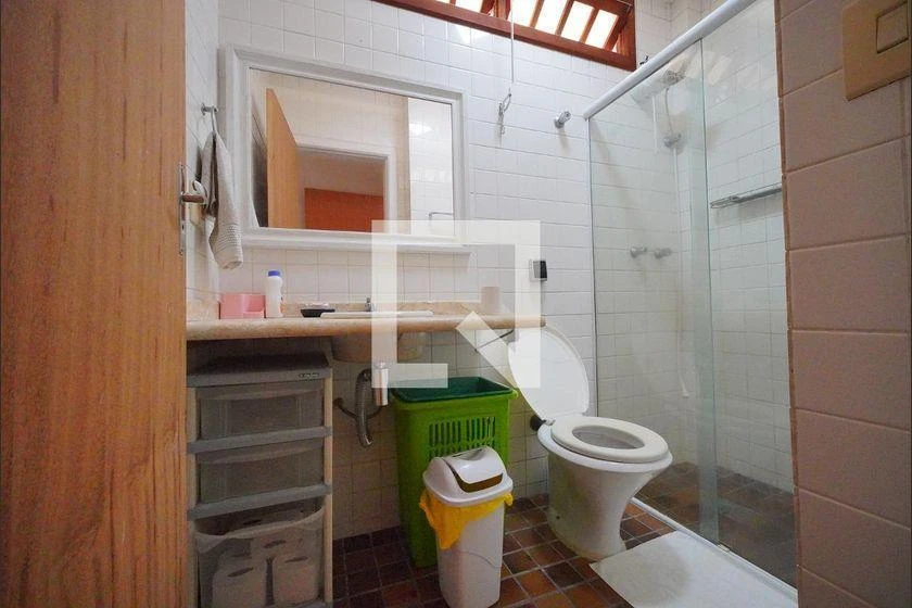 Furnished house with 4 bedrooms and 209 m², 3 bathrooms — photo 34