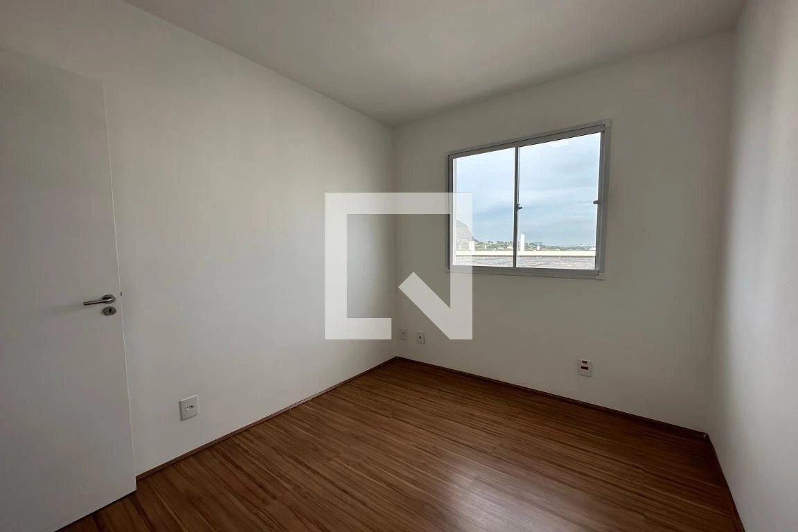 Furnished apartment, 50 m², with a glass-enclosed balcony — photo 26