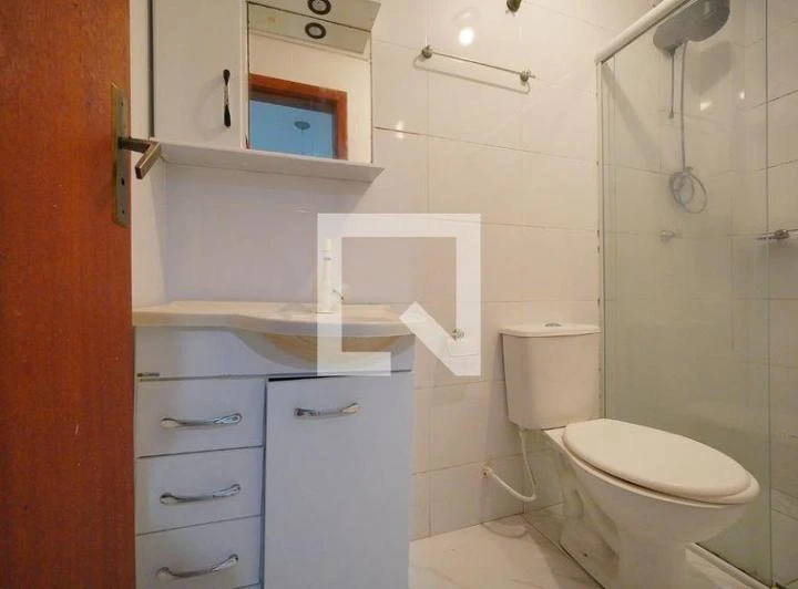 Furnished 2-bedroom apartment with gas open-plan kitchen — photo 8