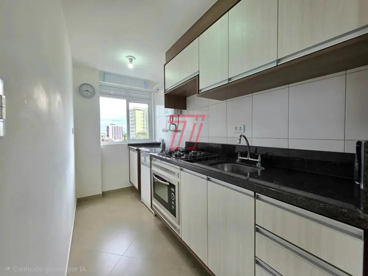 Wood or laminate floors in a one-bedroom apartment, 34 m² — photo 8