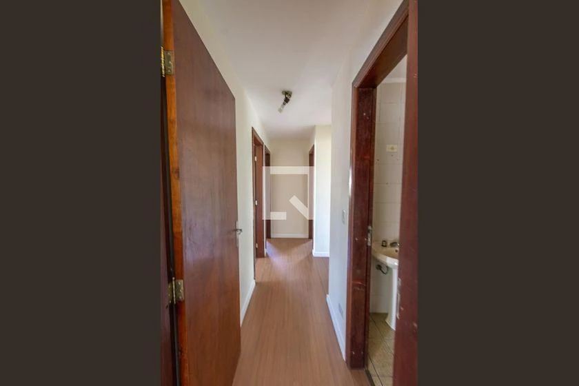 Walk-in closet in a 2-bedroom apartment, 75 m² — photo 12