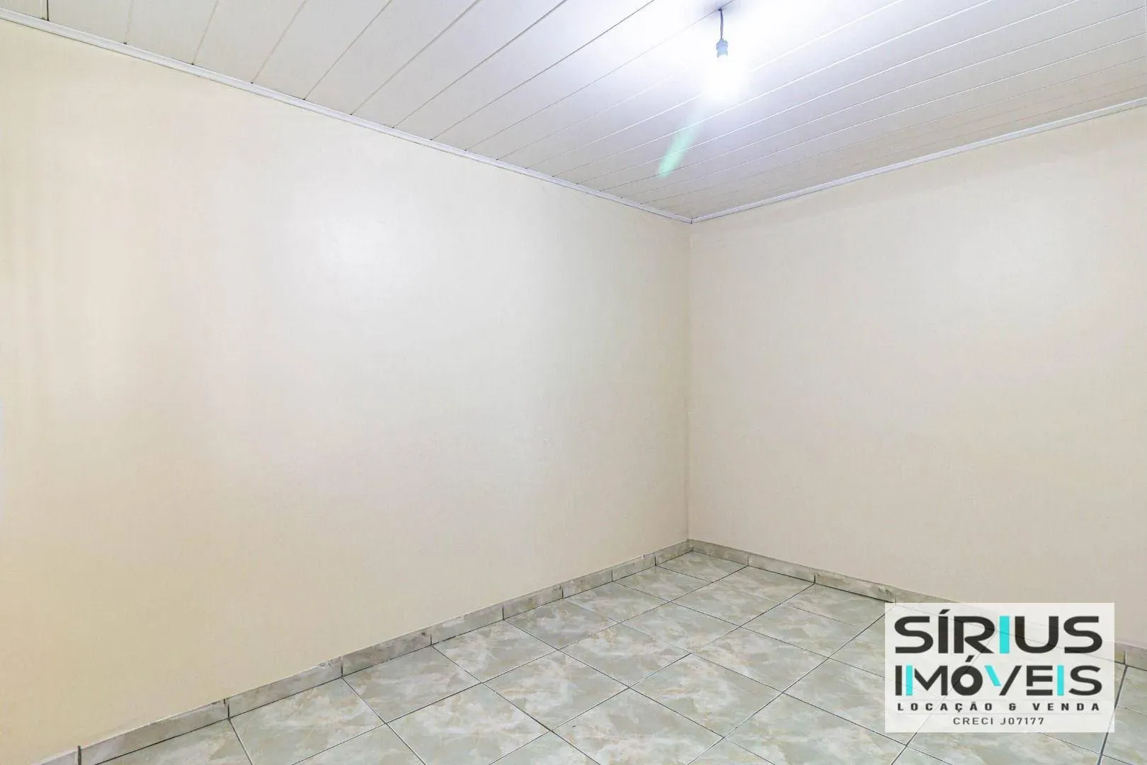 4-bedroom house with a garden in Curitiba — photo 37
