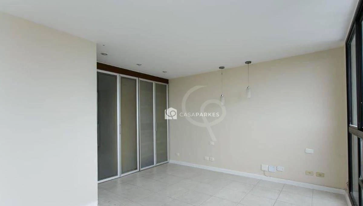 Квартира з 3 спальнями, 5 ванними кімнатами та 200 м² — photo 10