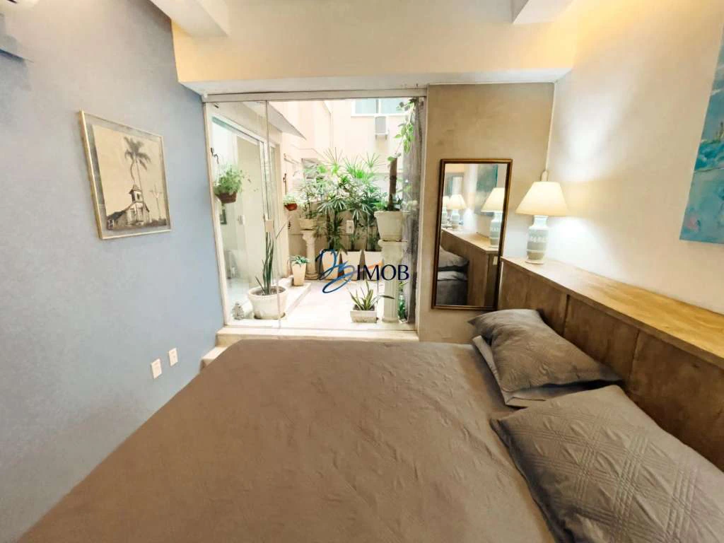 2-bedroom apartment with open-plan kitchen and balcony — photo 22
