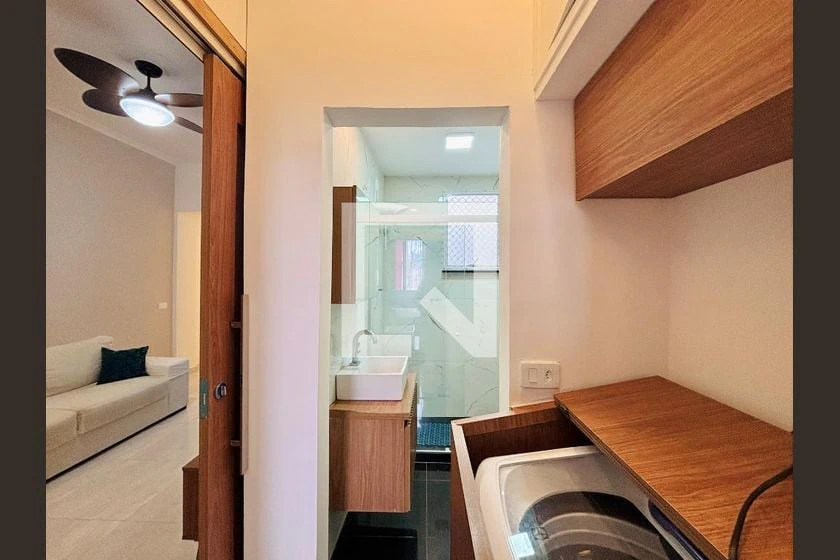 Рабочее место и 2 спальни: квартира 48 м² — photo 11