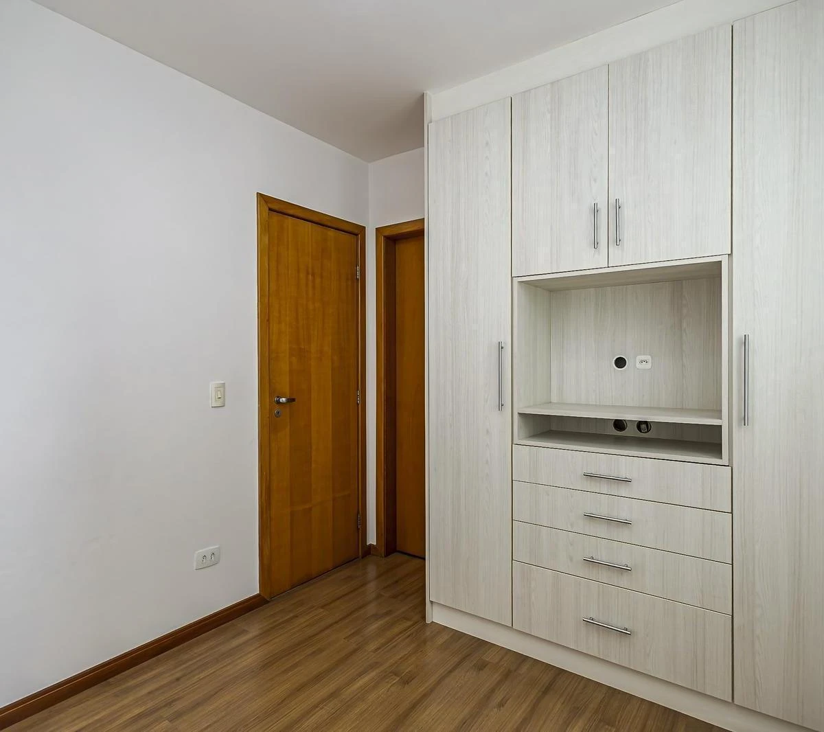 Apartment, 138 m², with a home office — photo 15