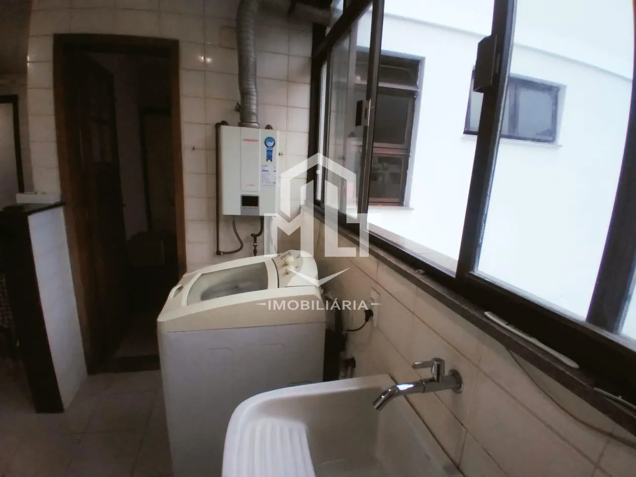 Apartamento com 4 quartos, varanda e ar-condicionado — photo 34