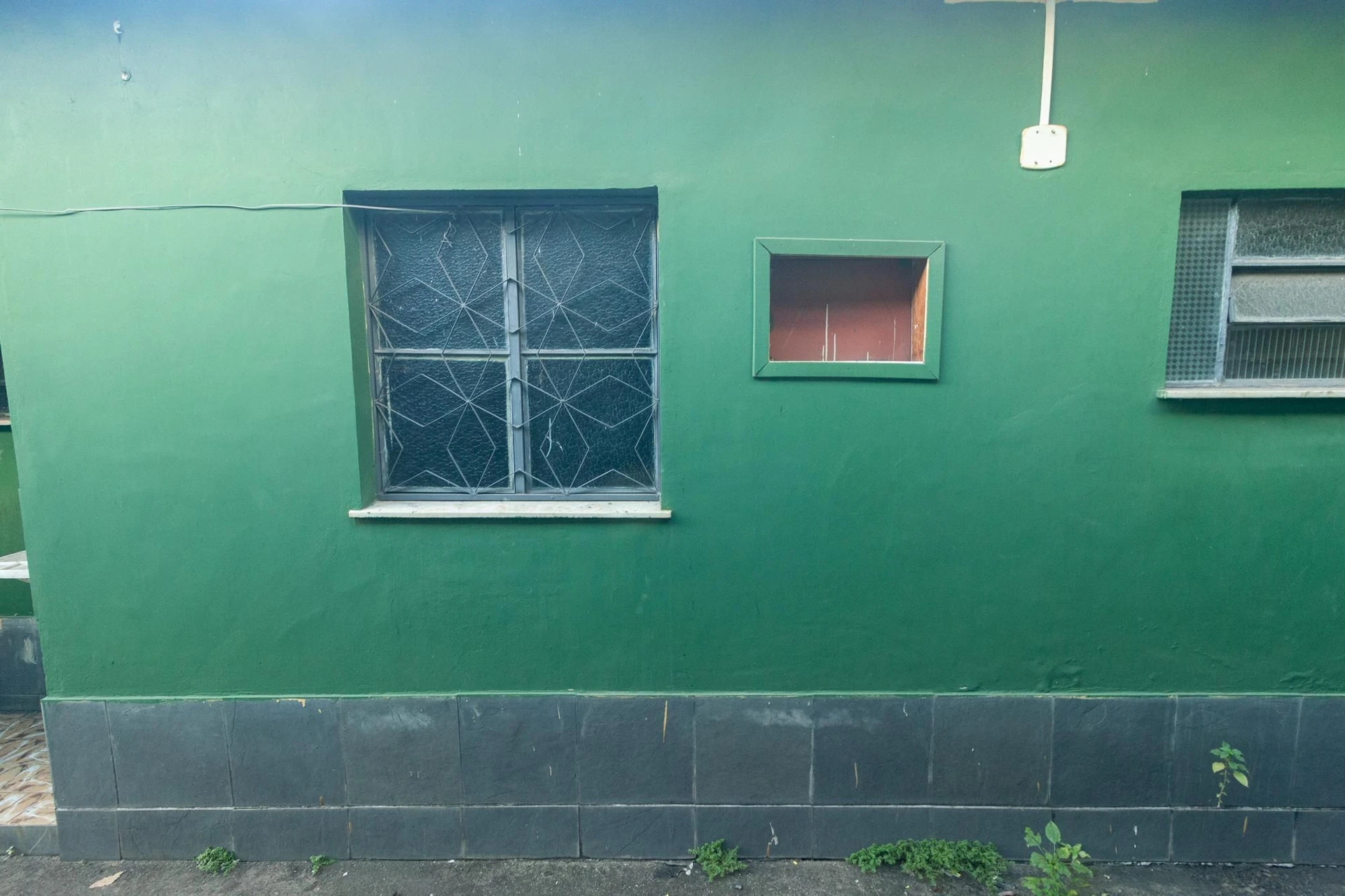 Unfurnished house with 2 bedrooms and 1 parking spot — photo 5
