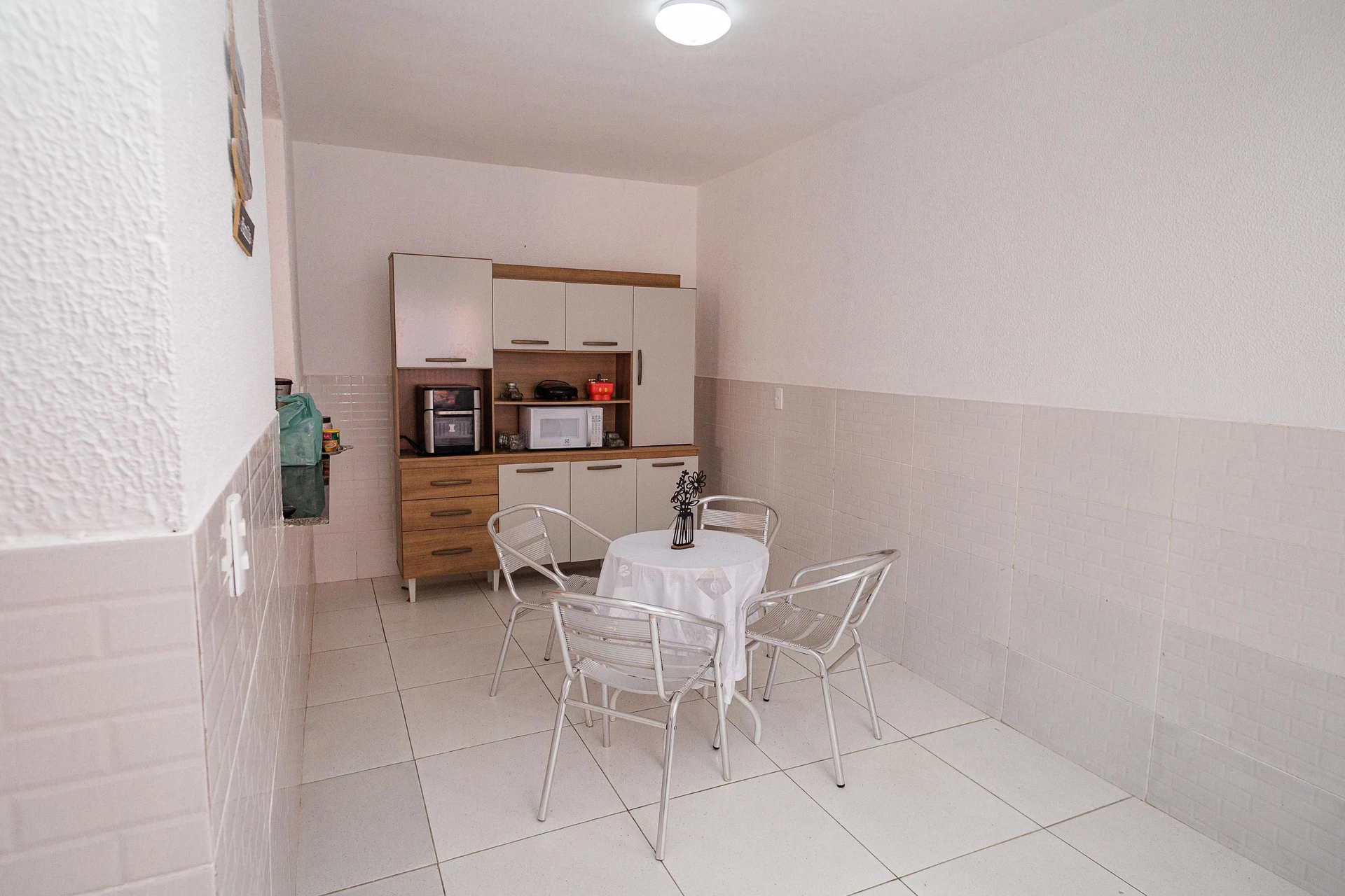 Furnished house with 3 bedrooms and 3 bathrooms — photo 32