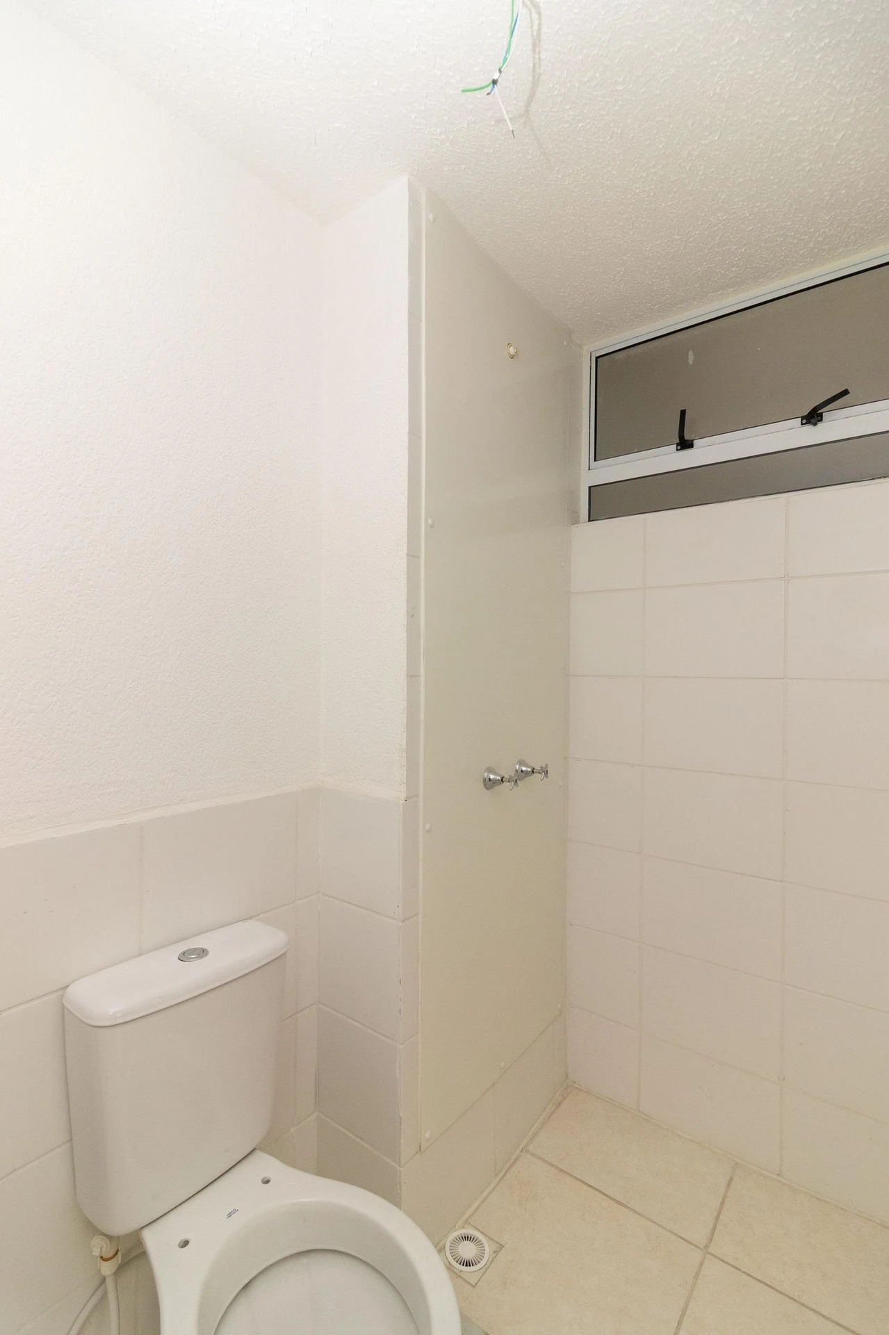 Apartamento com 2 quartos e piscina no condomínio — photo 4