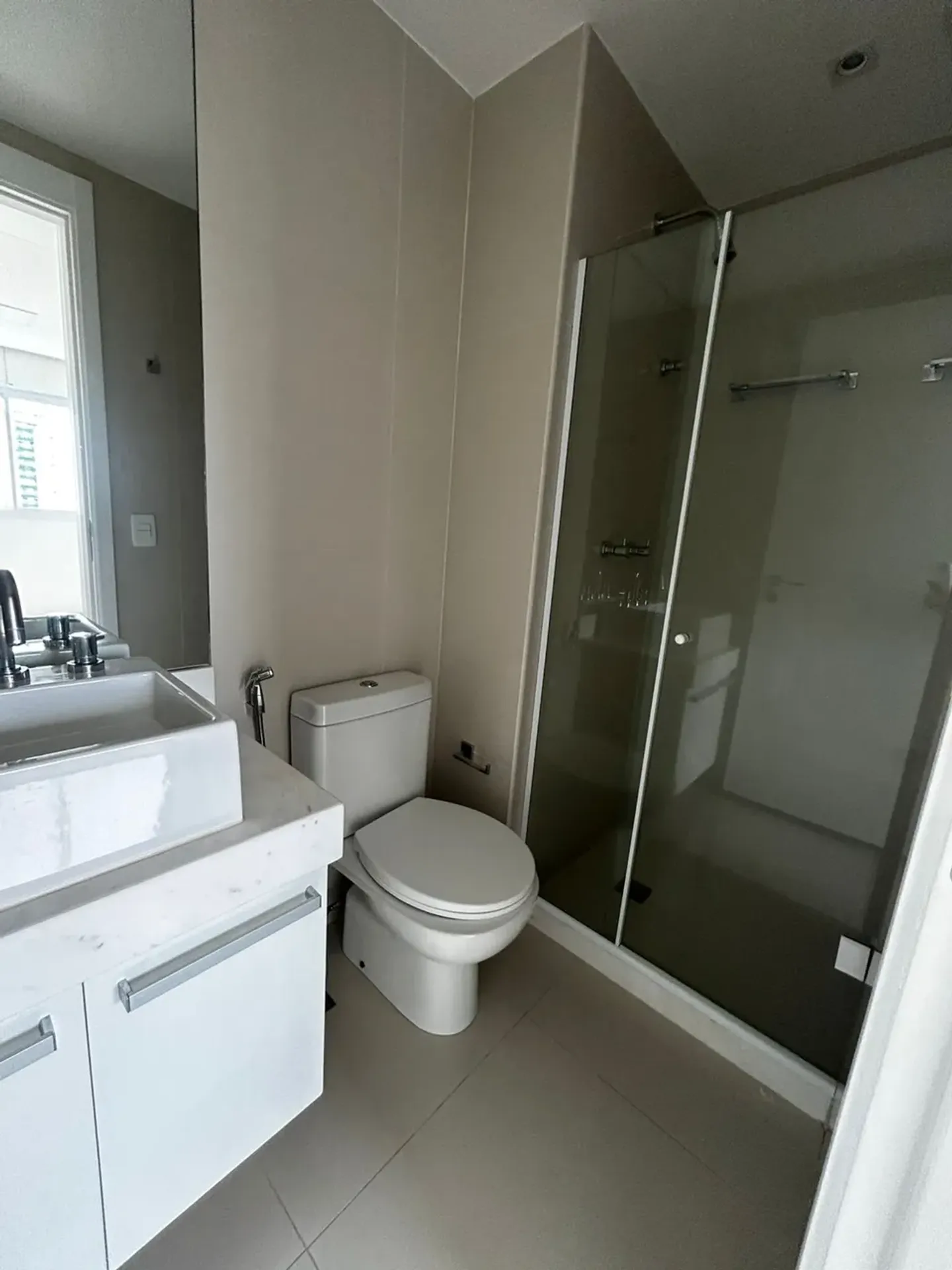 Apartamento de 2 quartos com varanda e cozinha separada — photo 20