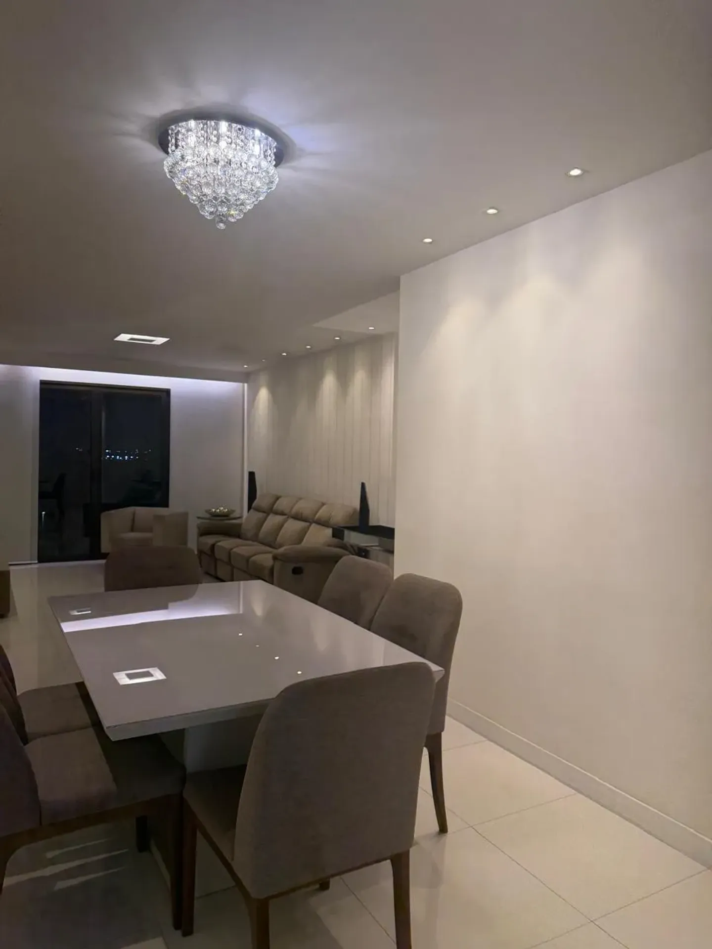 Apartamento mobiliado de 160 m² com 4 quartos e 2 suítes — photo 4