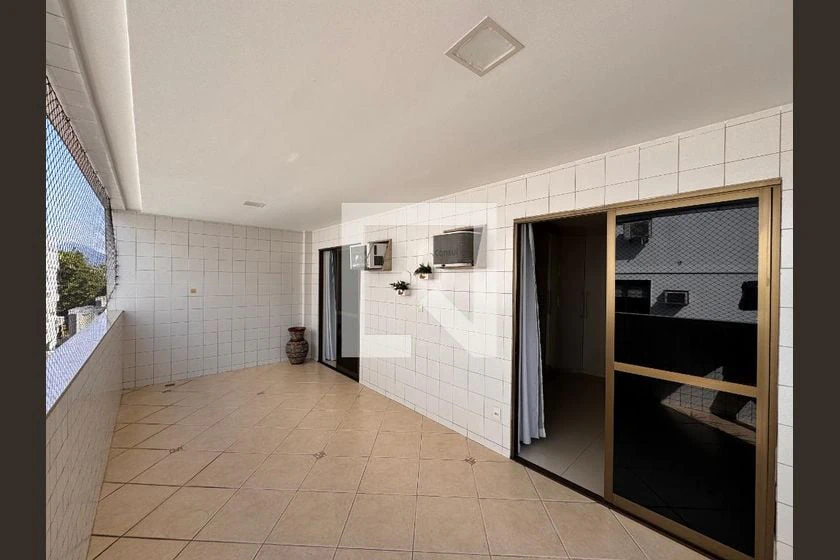Apartamento de 190 m² com 3 suítes e varanda envidraçada — photo 17