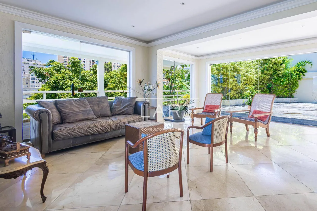 5-bedroom house with city and mountain views, 1250 m² — photo 5