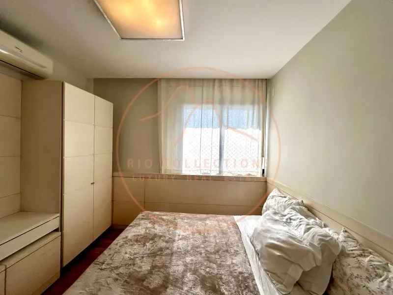 Furnished apartment, 419 m², with a bathtub — photo 32