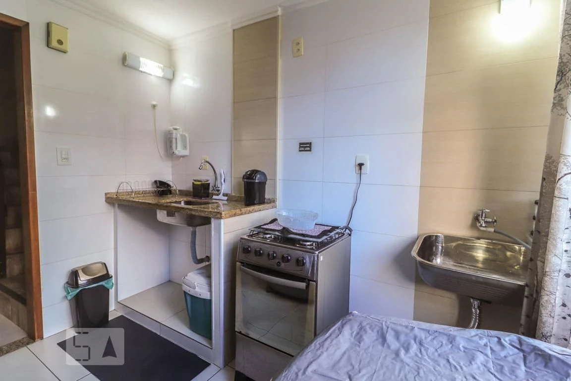 2-bedroom apartment in a building with a gym — photo 30
