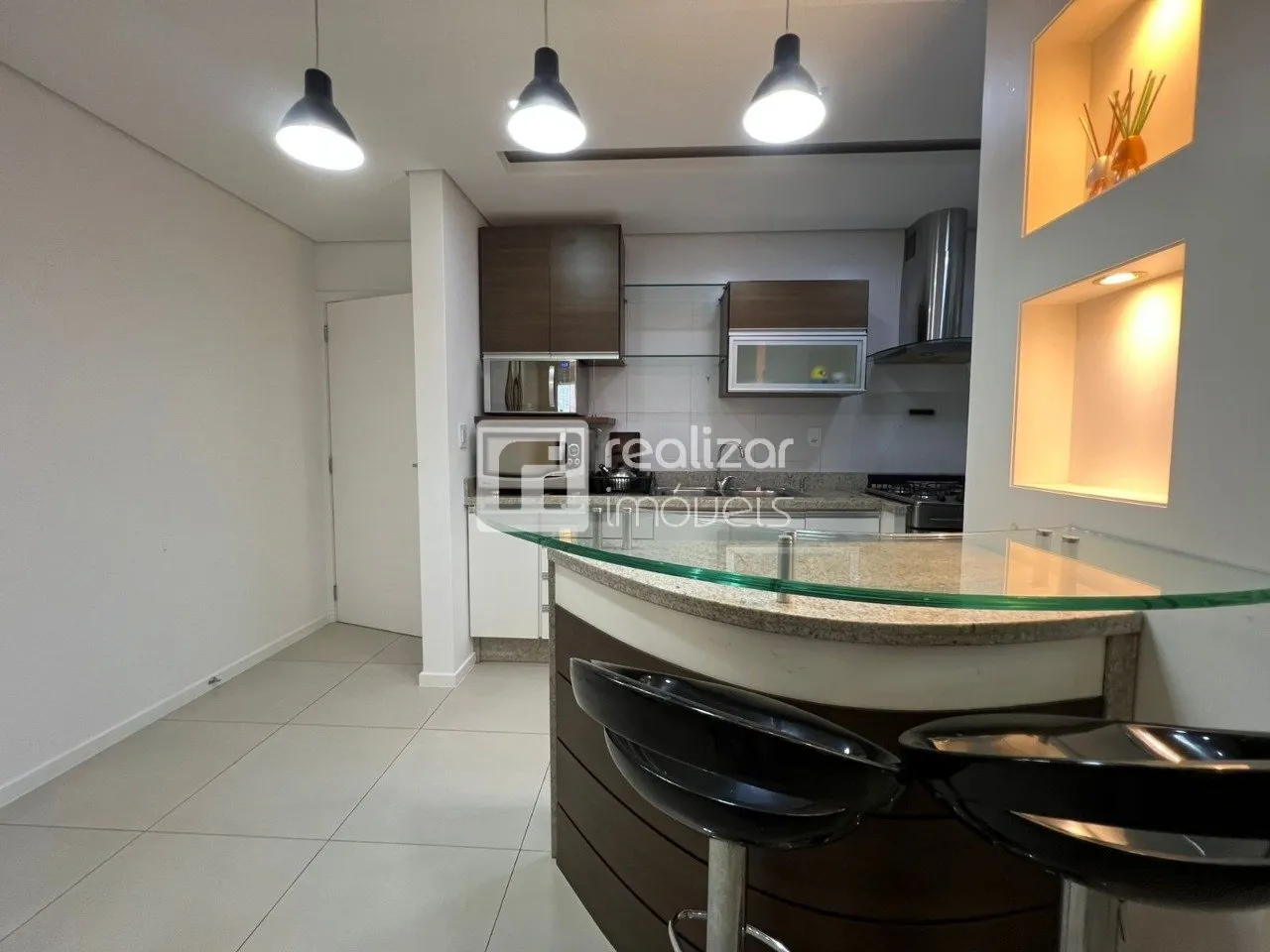 Apartamento amueblado de 3 dormitorios con balcón — photo 12