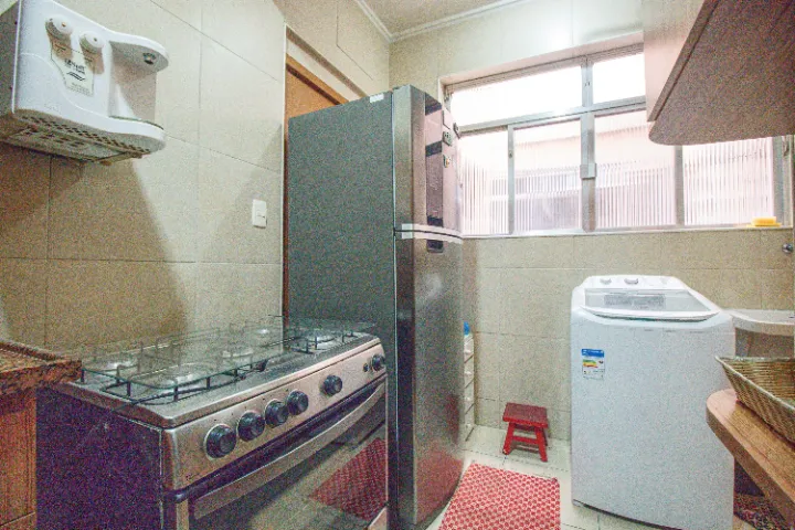Furnished 2-bedroom apartment with a closed kitchen — photo 6
