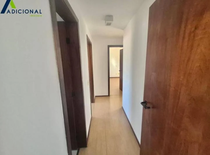 96 m² apartment with 2 bedrooms and 3 bathrooms — photo 8