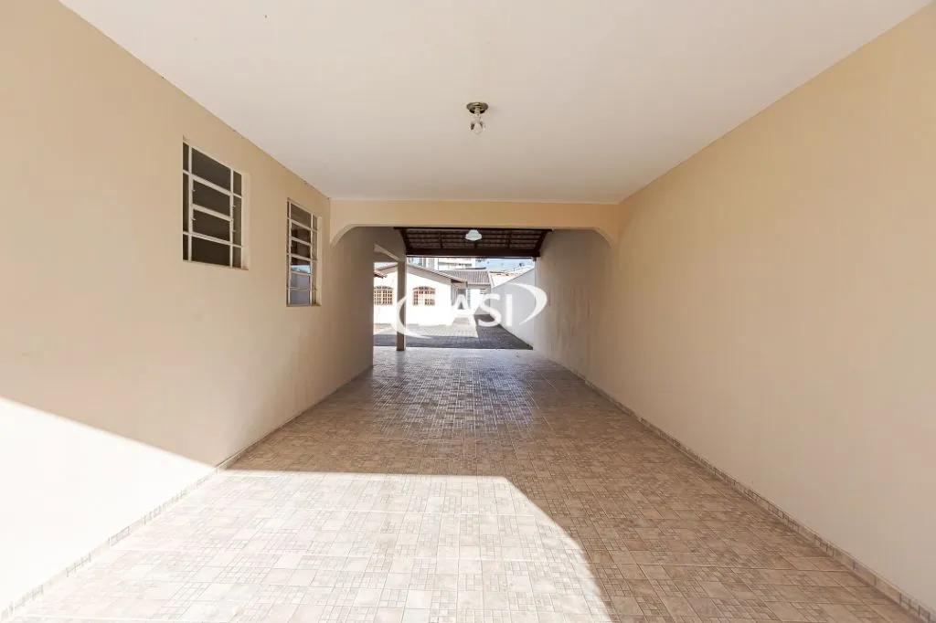 Unfurnished house with 4 bedrooms and shared BBQ area — photo 2