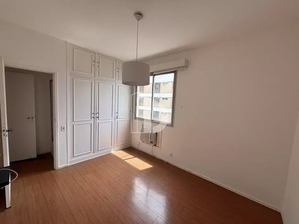 Вид на воду и 4 спальни: квартира 124 м² — photo 25