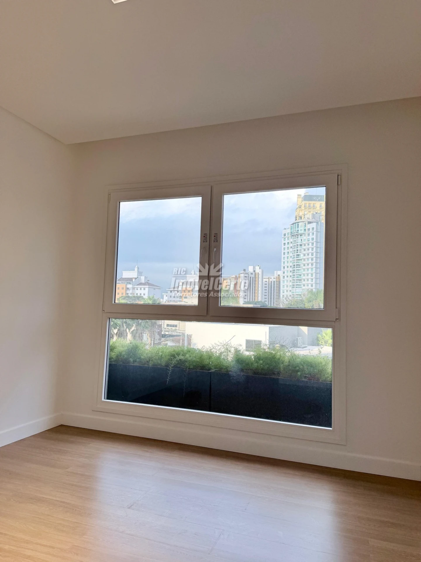 3-bedroom 87.14 m² apartment with 1 parking spot — photo 28