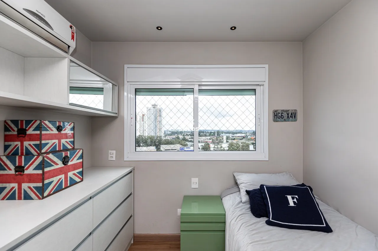 3 en-suite bedroom apartment with 4 bathrooms — photo 9