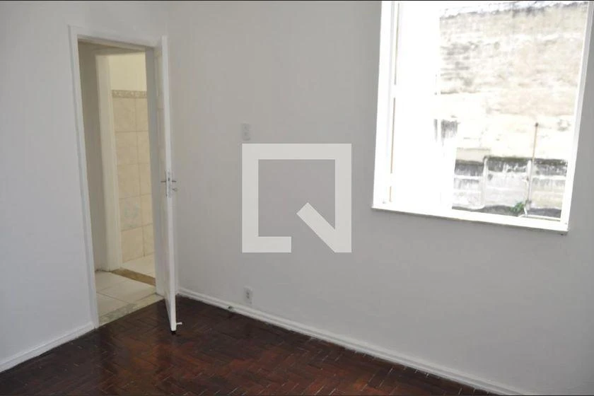 House, 85 m², with wood or laminate floors — photo 20