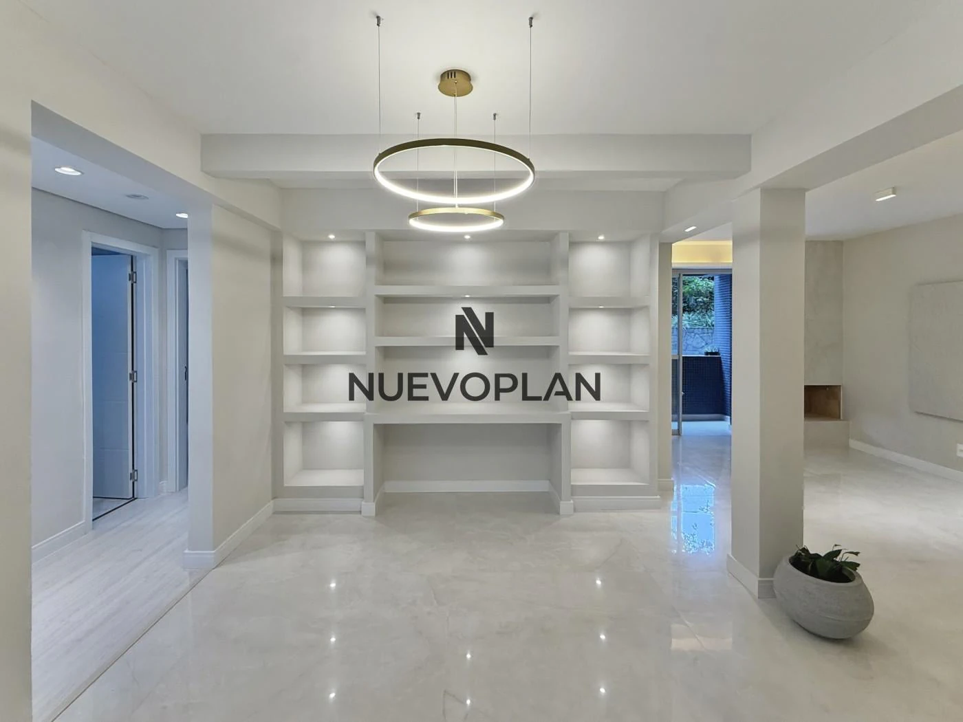 Apartment, 104 m², with a walk-in closet