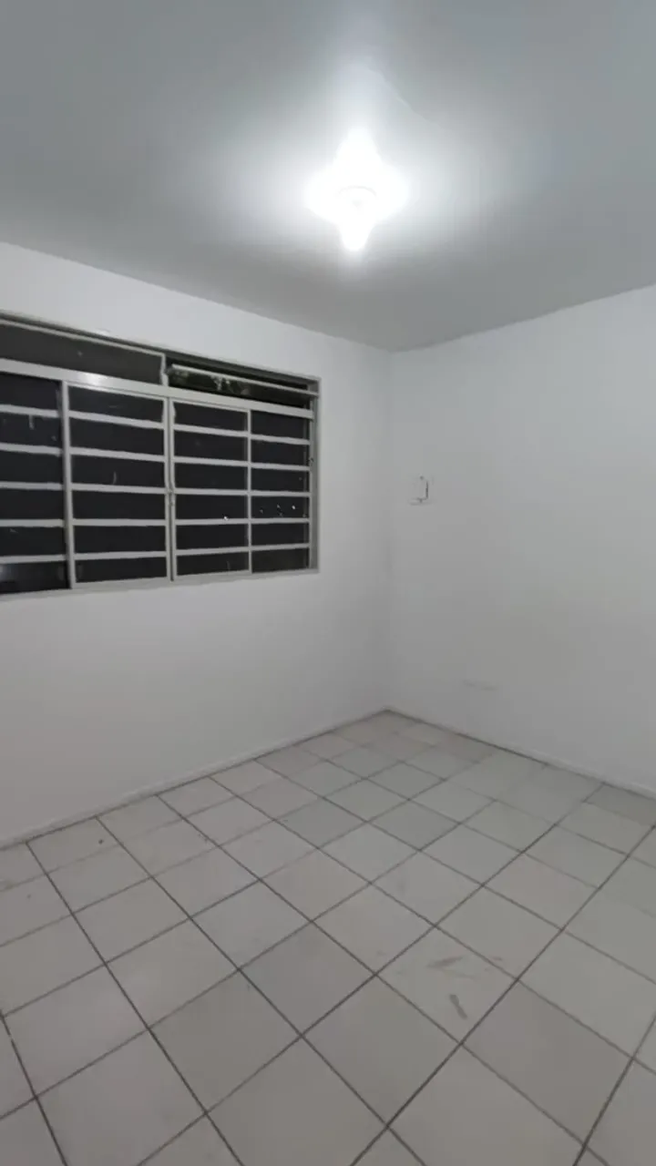 Rental apartment with 2 bedrooms and 1 bathroom — photo 8