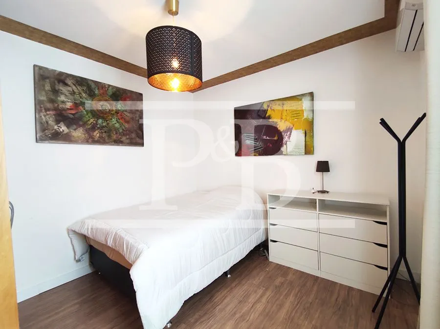 Furnished apartment with 4 bedrooms and 400 m² — photo 39