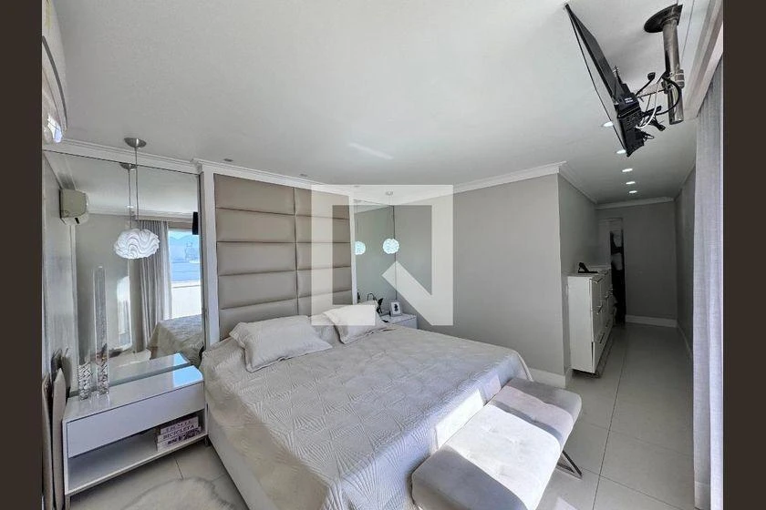 Furnished 3-bedroom apartment with 235 m² and 2 parking — photo 12