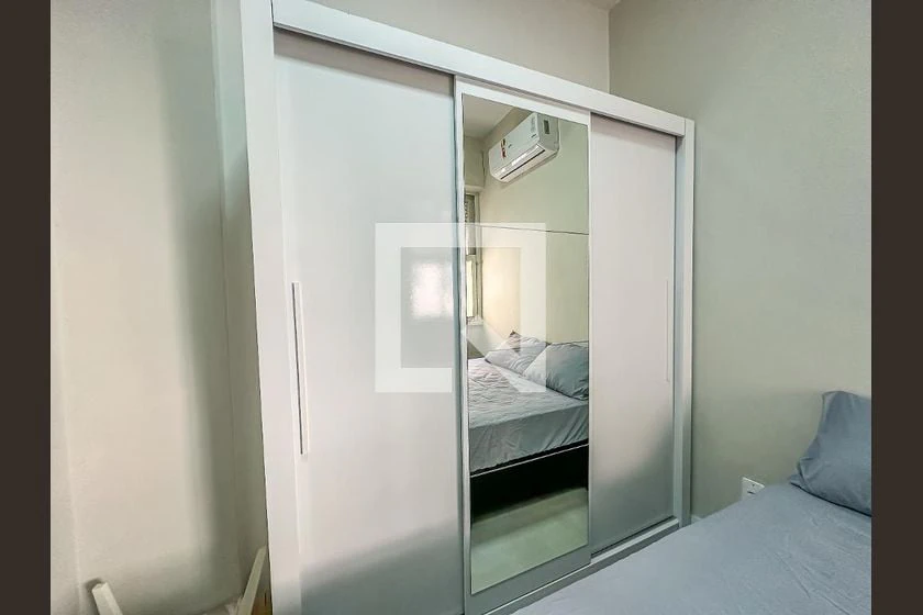 32 m² 1-bedroom apartment with a compact kitchenette — photo 11